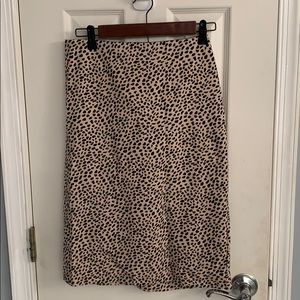 Anne Taylor Pull on Skirt EUC